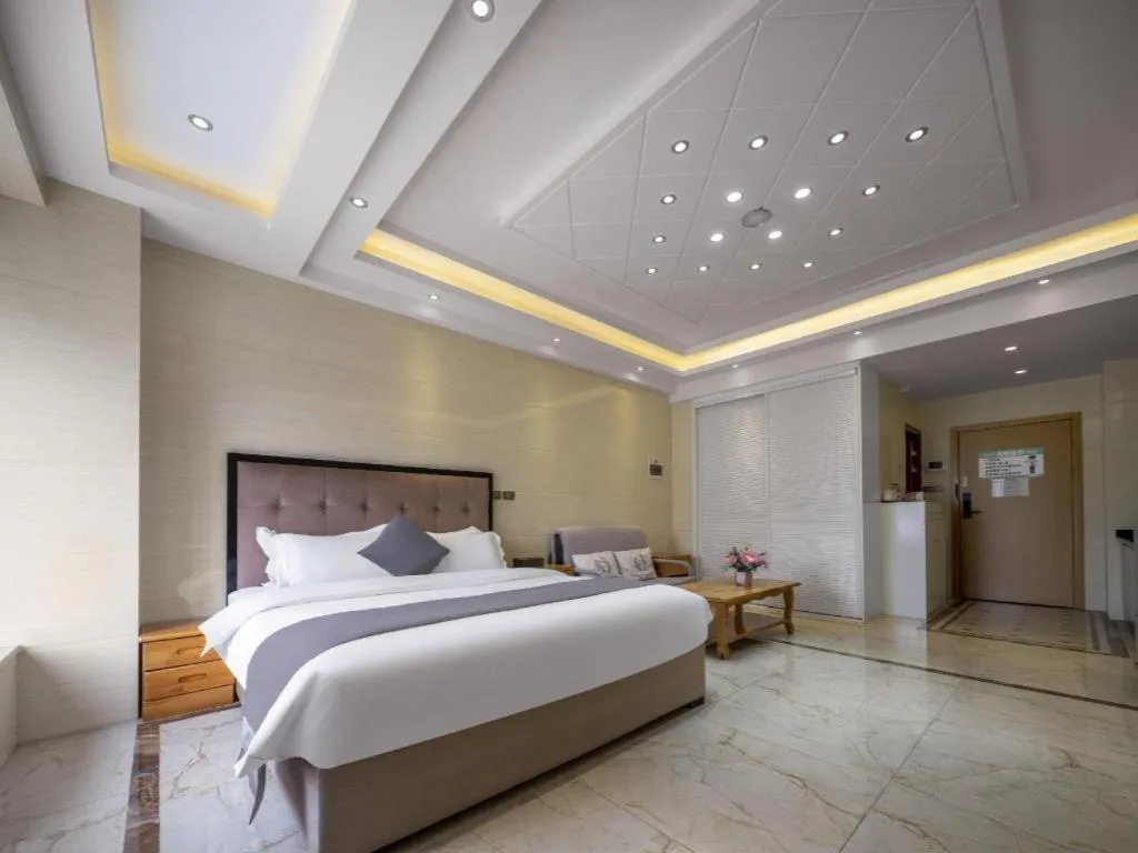 Bed in Xana Hotelle Chengdu East Railway Station Kaide Plaza