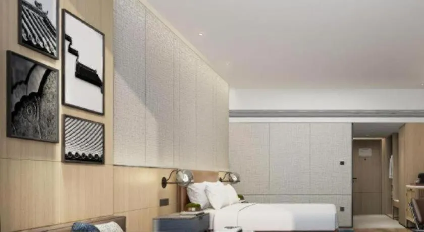 Bed in Four Points by Sheraton Kunshan
