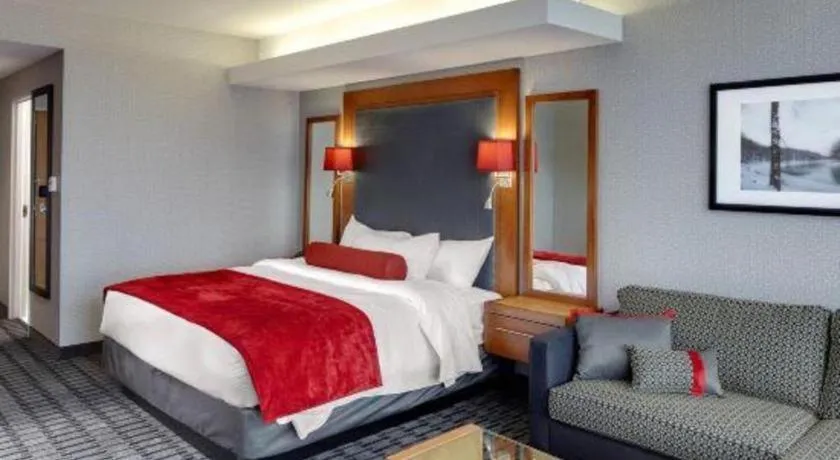 Bed in THE HOTEL AT KIRKWOOD CENTER