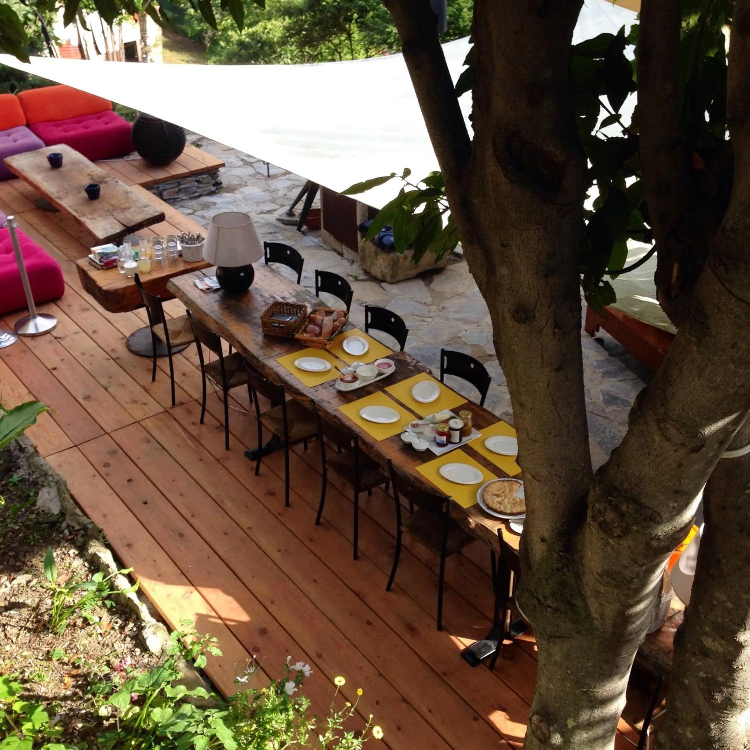 Facade/entrance in BBQ Lodge