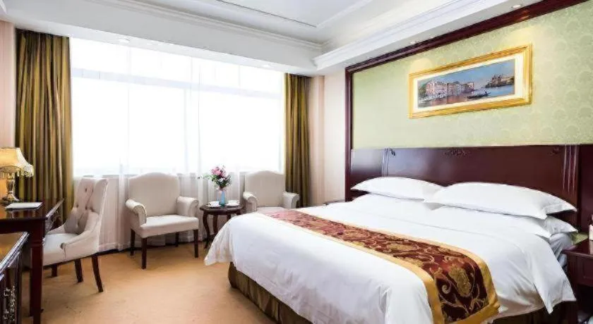 Bed in Vienna 3 Best Hongqiao Exhibition Center Beiqing Highway