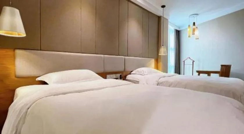 Bed in Excemon Beach Hotel Beihai