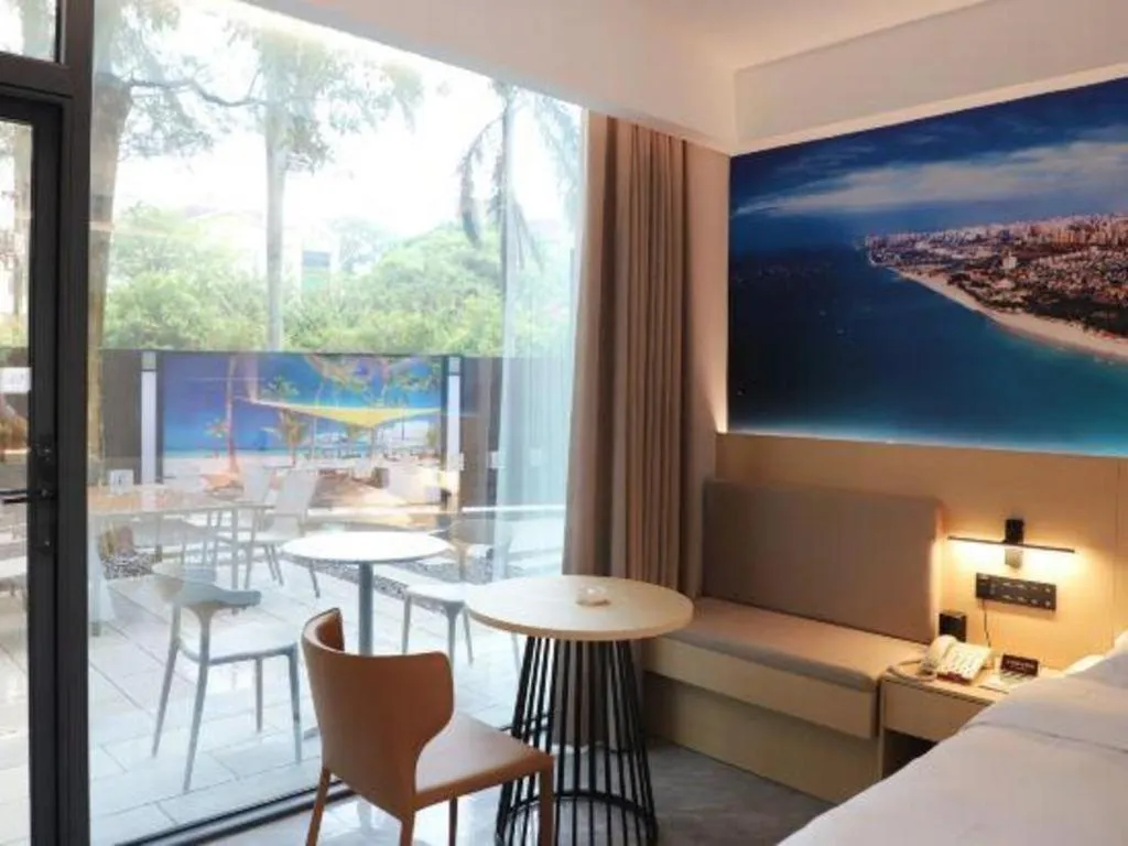 Bed in Excemon Beach Hotel Beihai