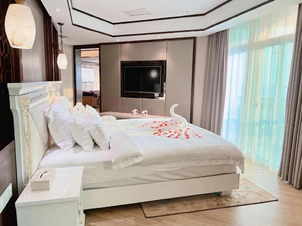 Bed in Excemon Beach Hotel Beihai