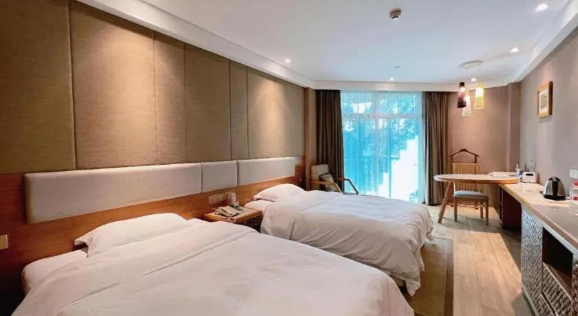 Bed in Excemon Beach Hotel Beihai