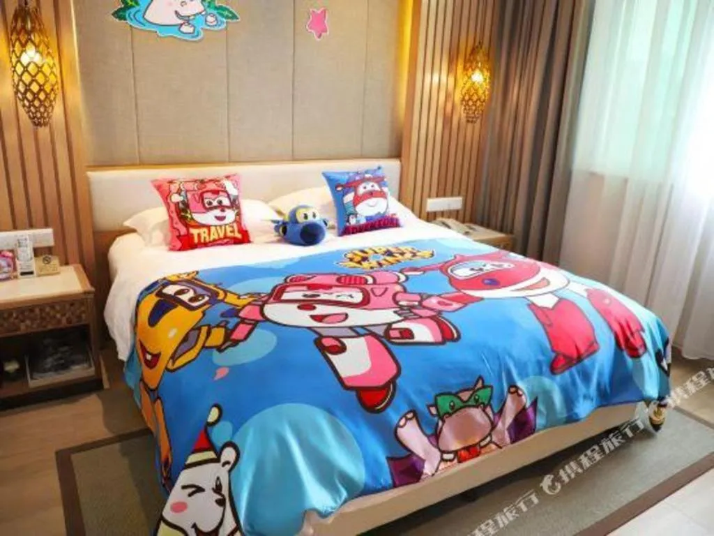 Bed in Excemon Beach Hotel Beihai