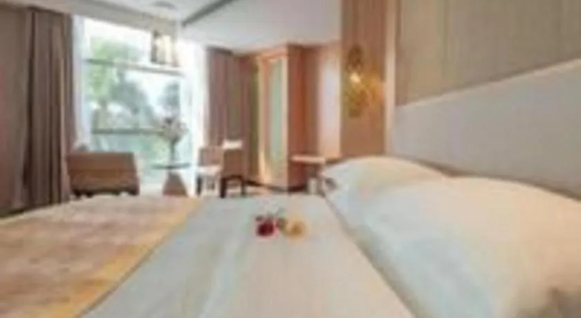 Bed in Excemon Beach Hotel Beihai