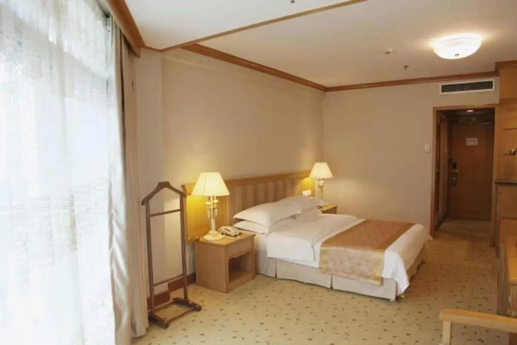 Bed in Excemon Beach Hotel Beihai