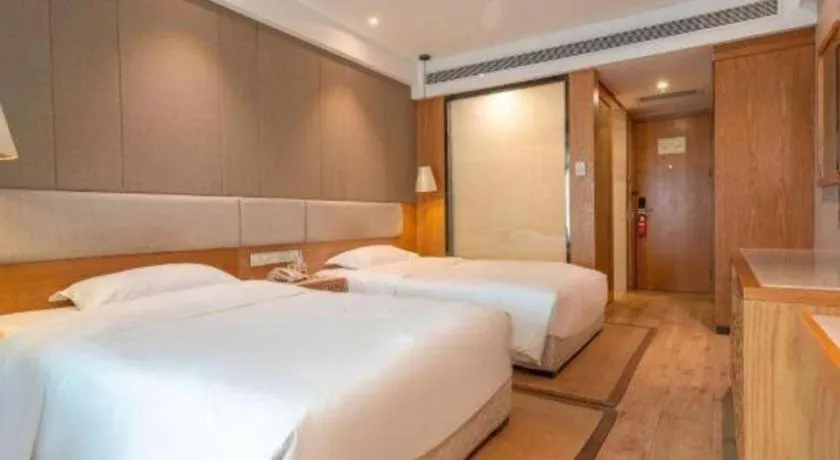 Bed in Excemon Beach Hotel Beihai