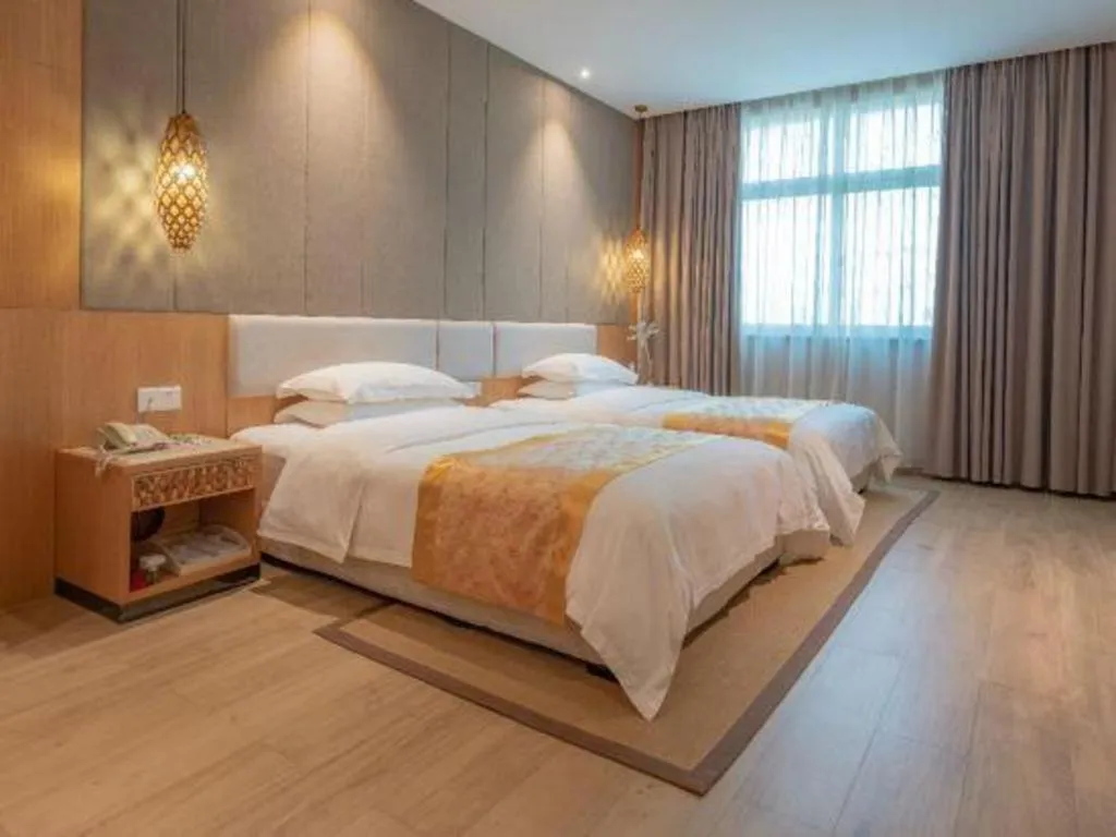 Bed in Excemon Beach Hotel Beihai