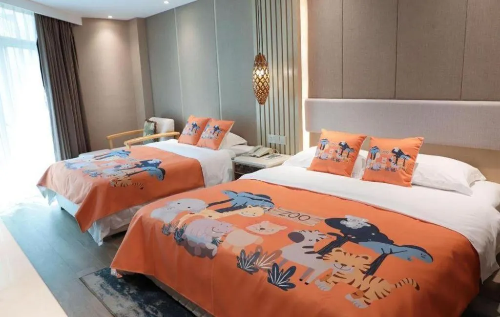 Bed in Excemon Beach Hotel Beihai
