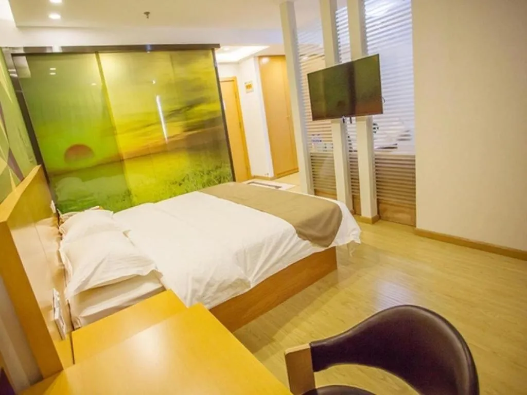 Bed in Vatica Beijing Miyun West Guoyuan Street Hotel