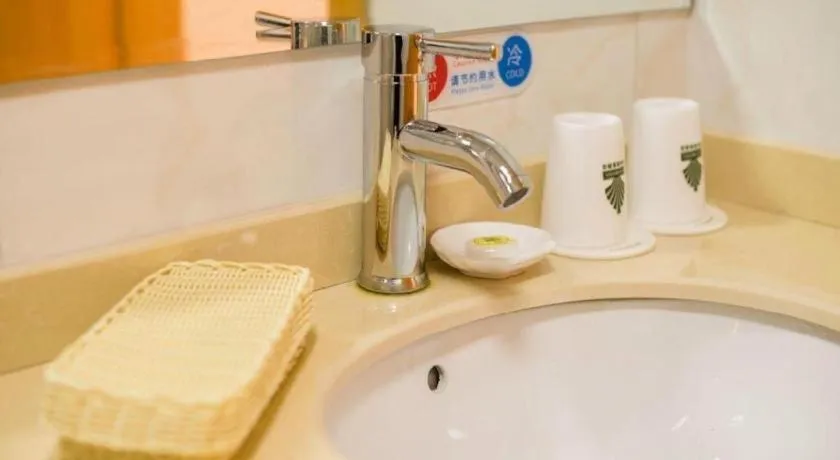 GreenTree Alliance Suzhou Zhangjiagang Nanfeng Town Hotel