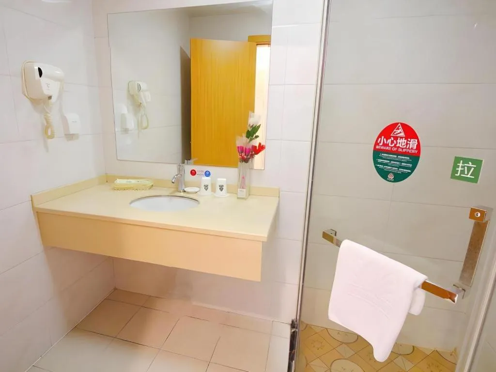 GreenTree Alliance Suzhou Zhangjiagang Nanfeng Town Hotel