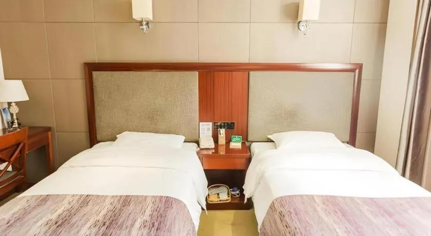 Bed in GreenTree Alliance Disneyland North Gate