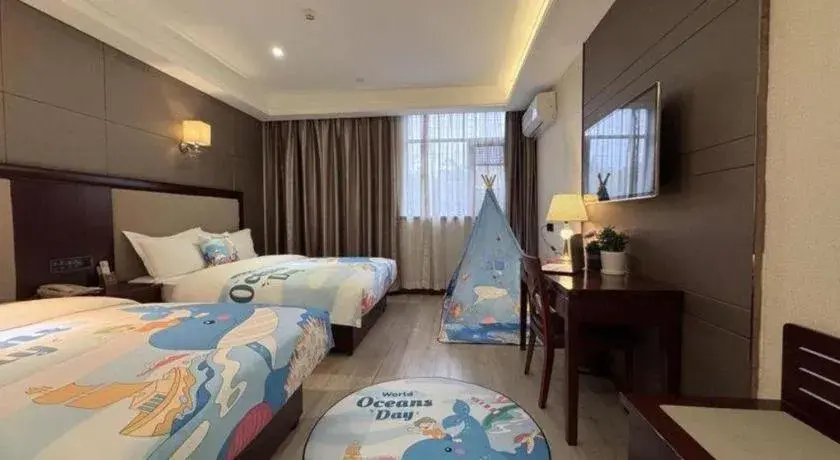 Bed in GreenTree Alliance Disneyland North Gate Bed in GreenTree Alliance Disneyland North Gate