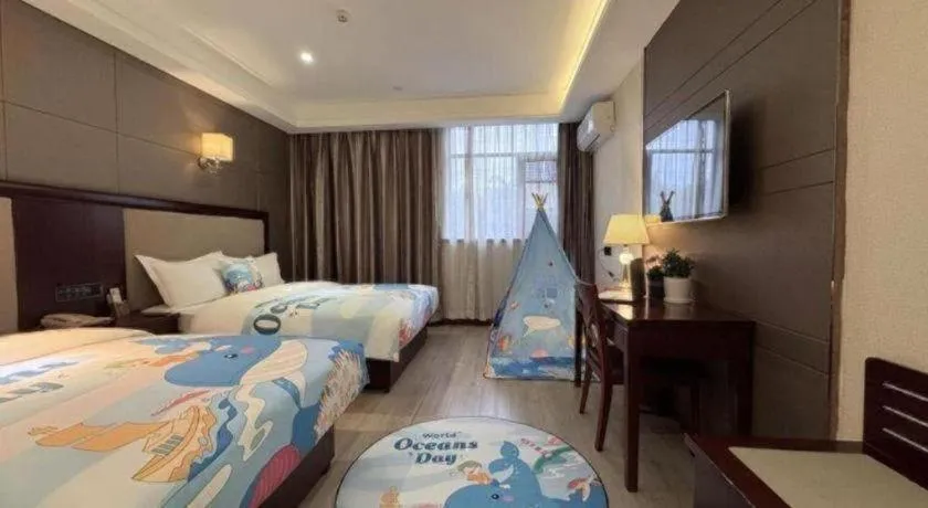 Bed in GreenTree Alliance Disneyland North Gate