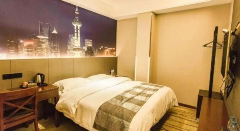 Bed in GreenTree Alliance Disneyland North Gate