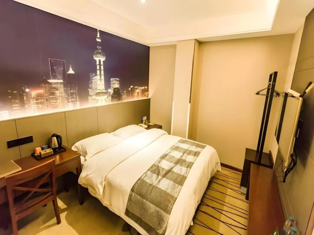 Bed in GreenTree Alliance Disneyland North Gate