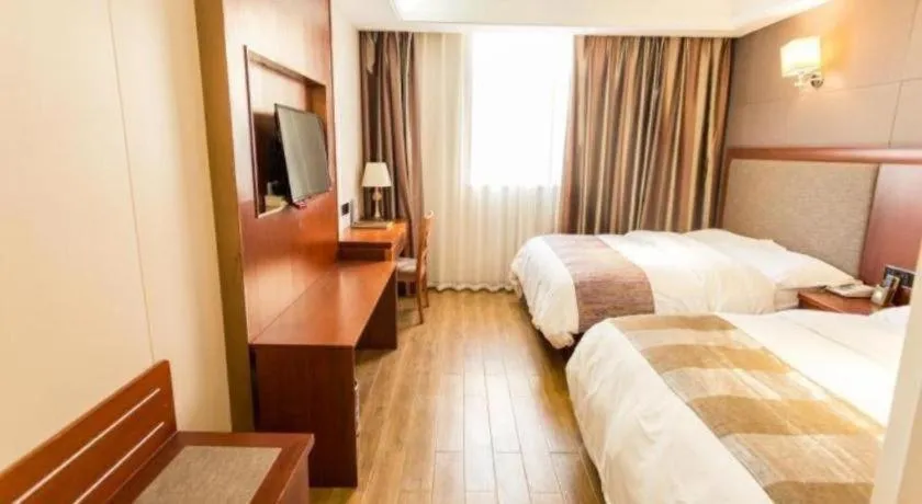 Bed in GreenTree Alliance Disneyland North Gate