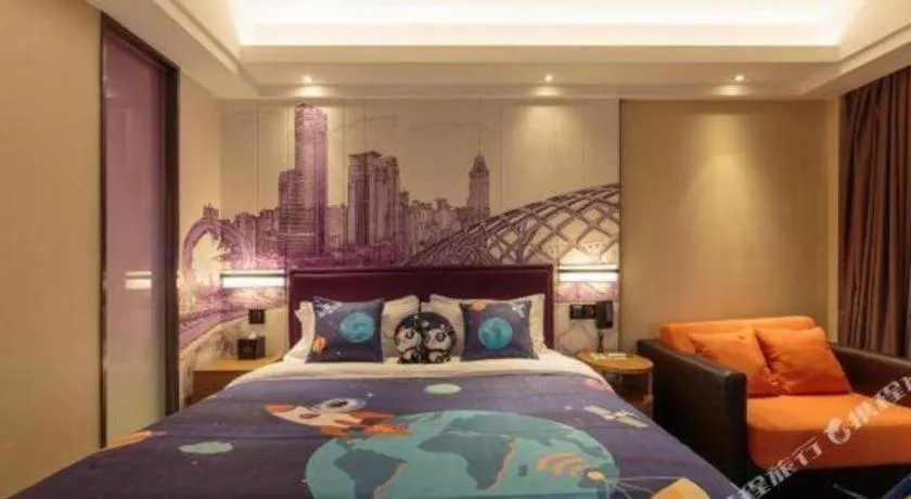 Bed in Hampton by Hilton Guangming Shenzhen