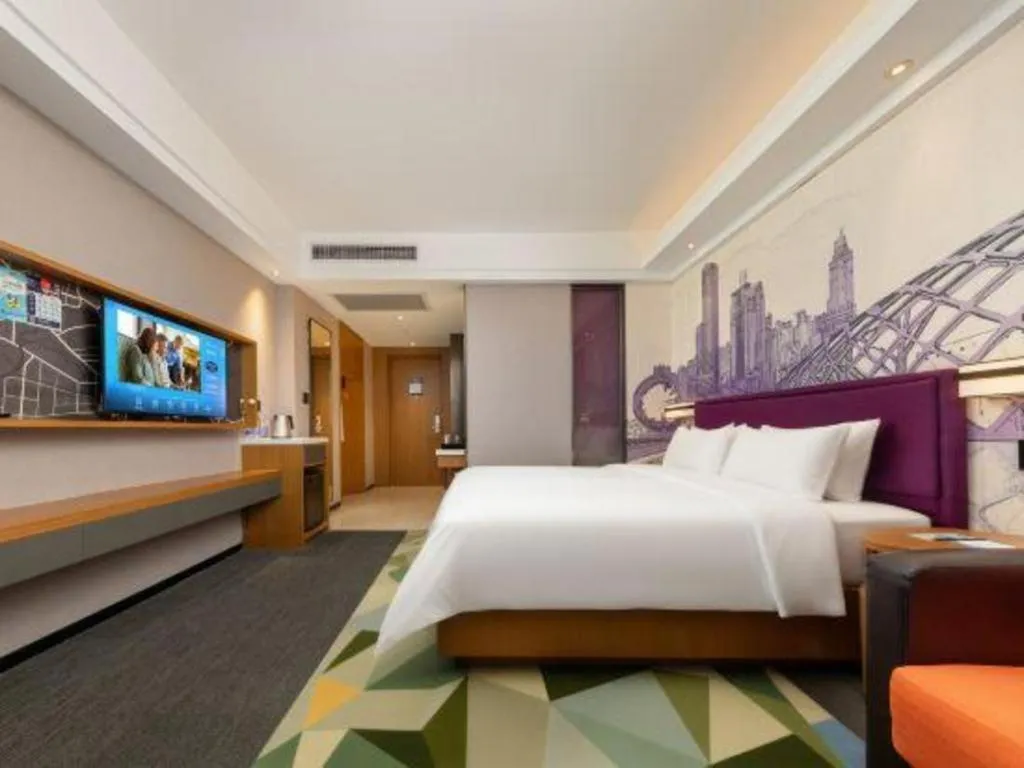 Bed in Hampton by Hilton Guangming Shenzhen
