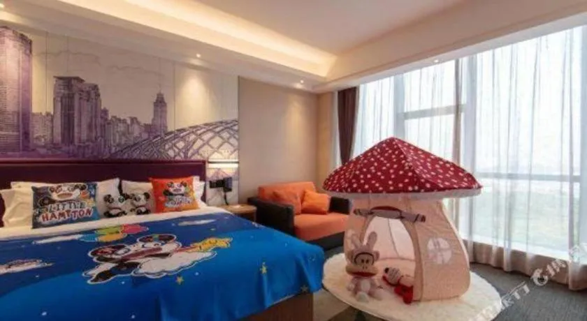 Bed in Hampton by Hilton Guangming Shenzhen