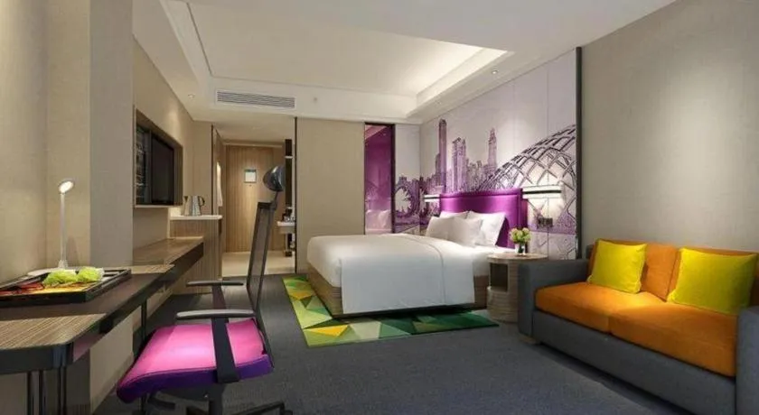Bed in Hampton by Hilton Guangming Shenzhen