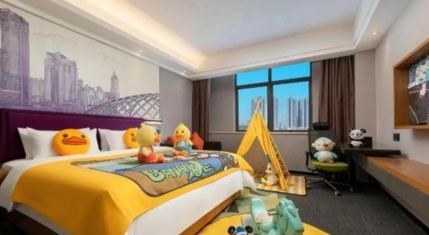 Bed in Hampton by Hilton Guangming Shenzhen