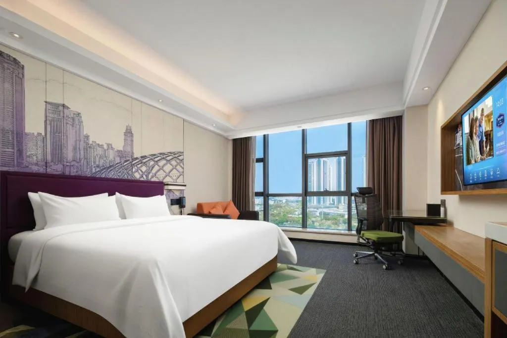Bed in Hampton by Hilton Guangming Shenzhen