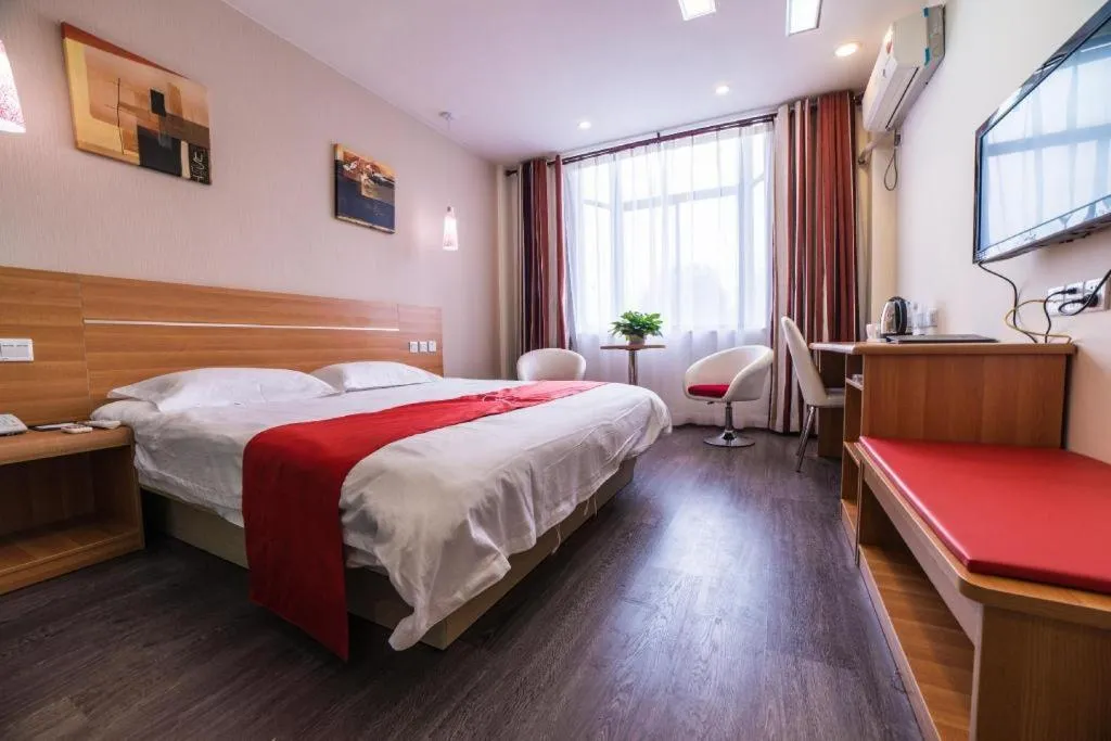 Bed in Thank Inn Plus Hotel Wuxi Xishan District Leather City