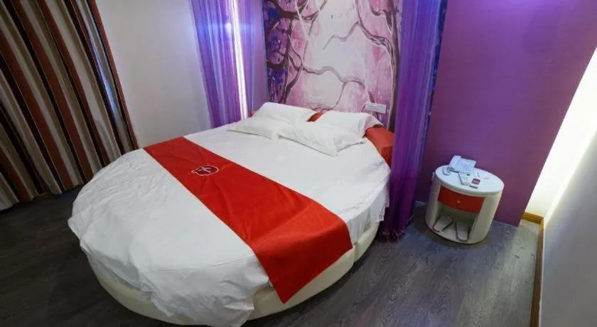 Bed in Thank Inn Plus Hotel Wuxi Xishan District Leather City