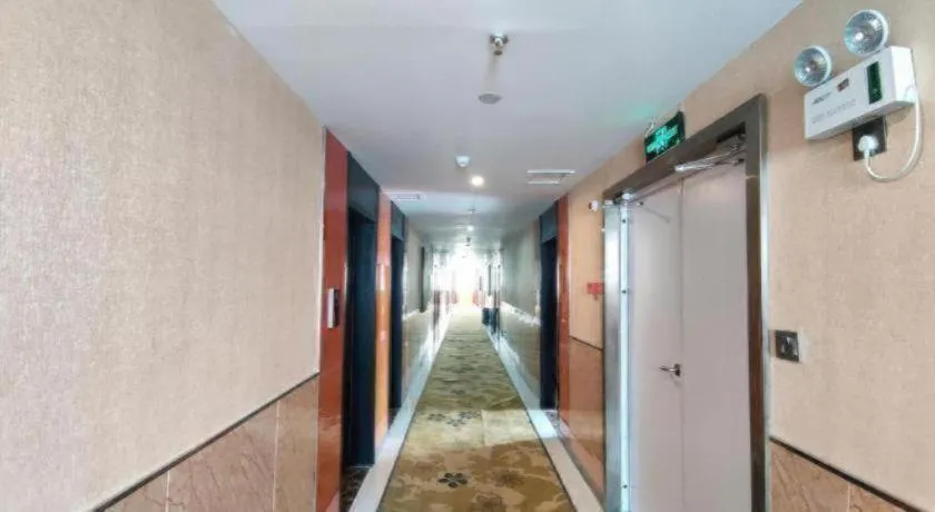 Thank Inn Plus hotel He'nan Zhoukou Chuanhui District Red Star Macalline