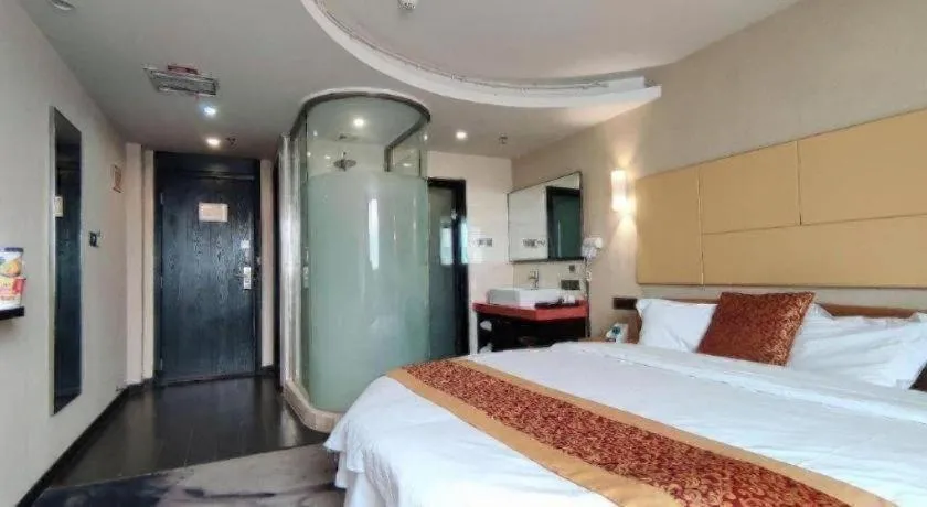 Bed in Thank Inn Plus hotel He'nan Zhoukou Chuanhui District Red Star Macalline