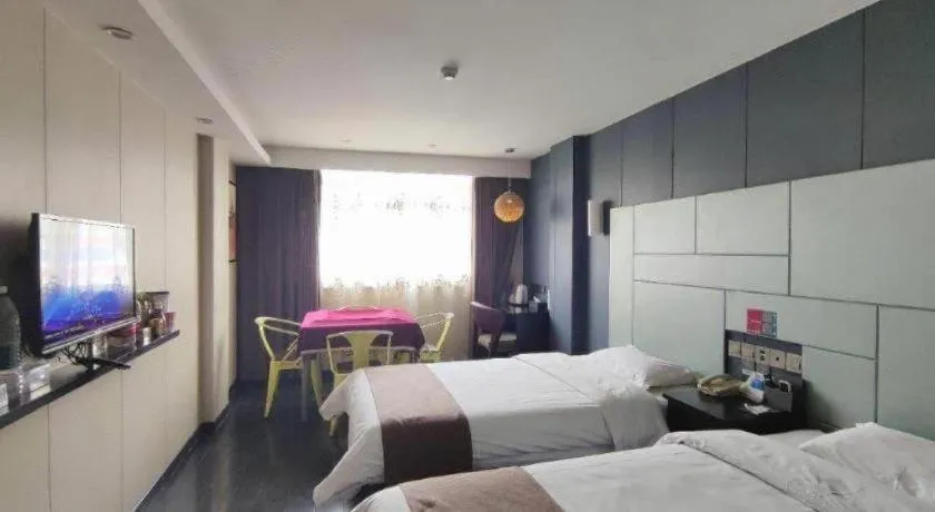 Bed in Thank Inn Plus hotel He'nan Zhoukou Chuanhui District Red Star Macalline