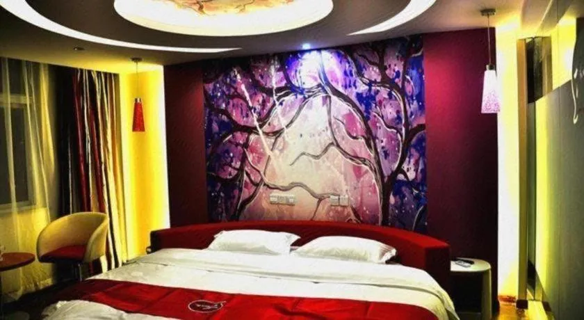 Bed in Thank Inn Plus hotel He'nan Zhoukou Chuanhui District Red Star Macalline