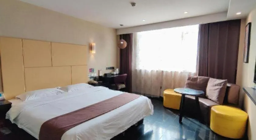 Bed in Thank Inn Plus hotel He'nan Zhoukou Chuanhui District Red Star Macalline