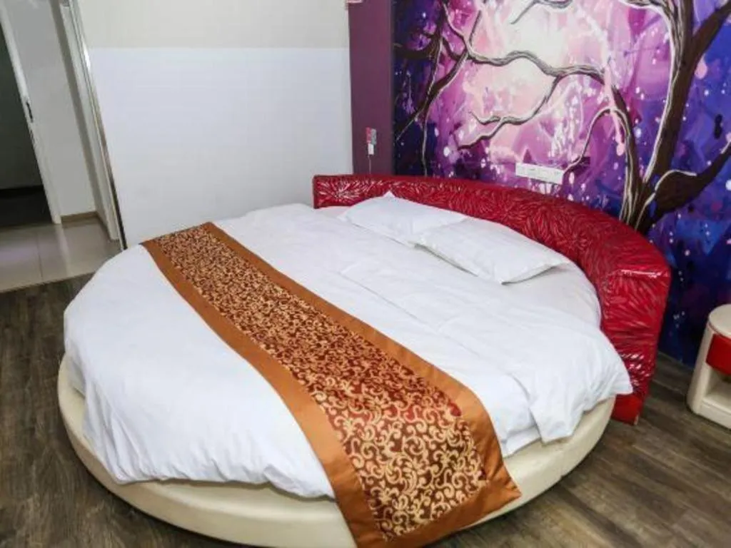 Bed in Thank Inn Hotel Hebei Hengshui Ronghua North Street