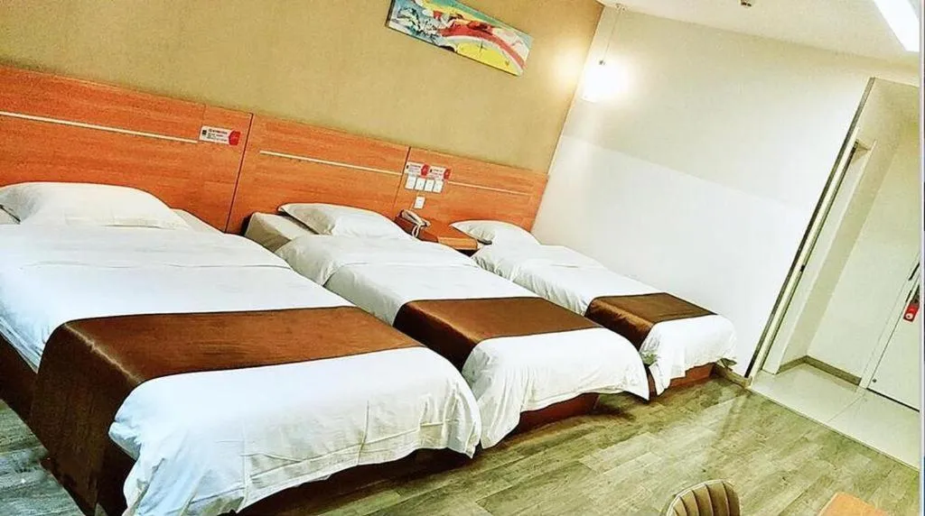 Bed in Thank Inn Hotel Hebei Hengshui Ronghua North Street