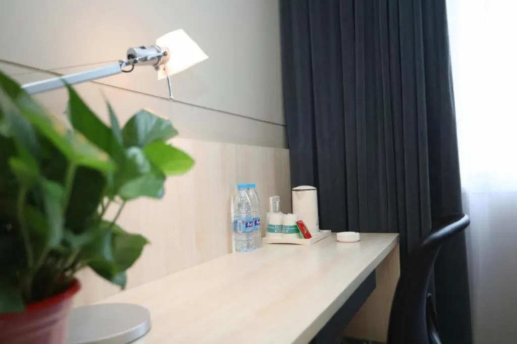 Jinjiang Inn Pingliang West Railway Station Xuanhe New City