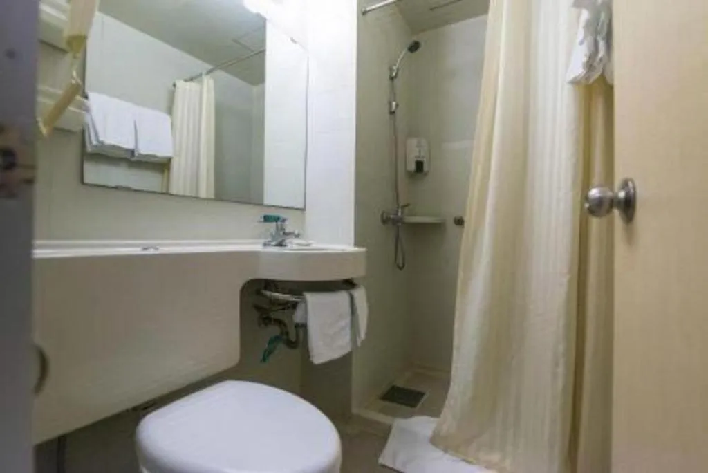 Jinjiang Inn Pingliang West Railway Station Xuanhe New City