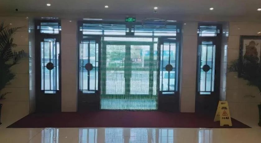 GreenTree Inn Yichun Qingshan Street Express Hotel