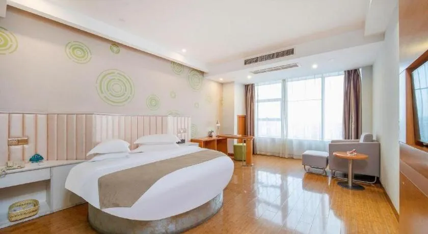 Bed in GreenTree Inn Ningbo Hangzhou Wan New District Lishi Square Business Hotel