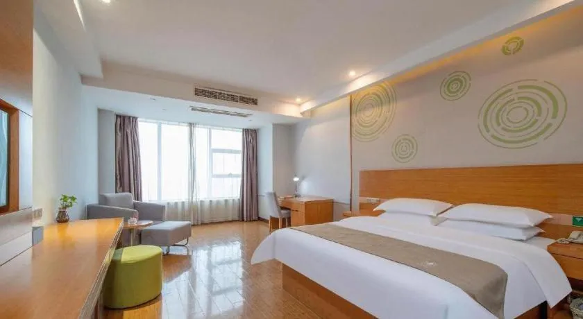 Bed in GreenTree Inn Ningbo Hangzhou Wan New District Lishi Square Business Hotel