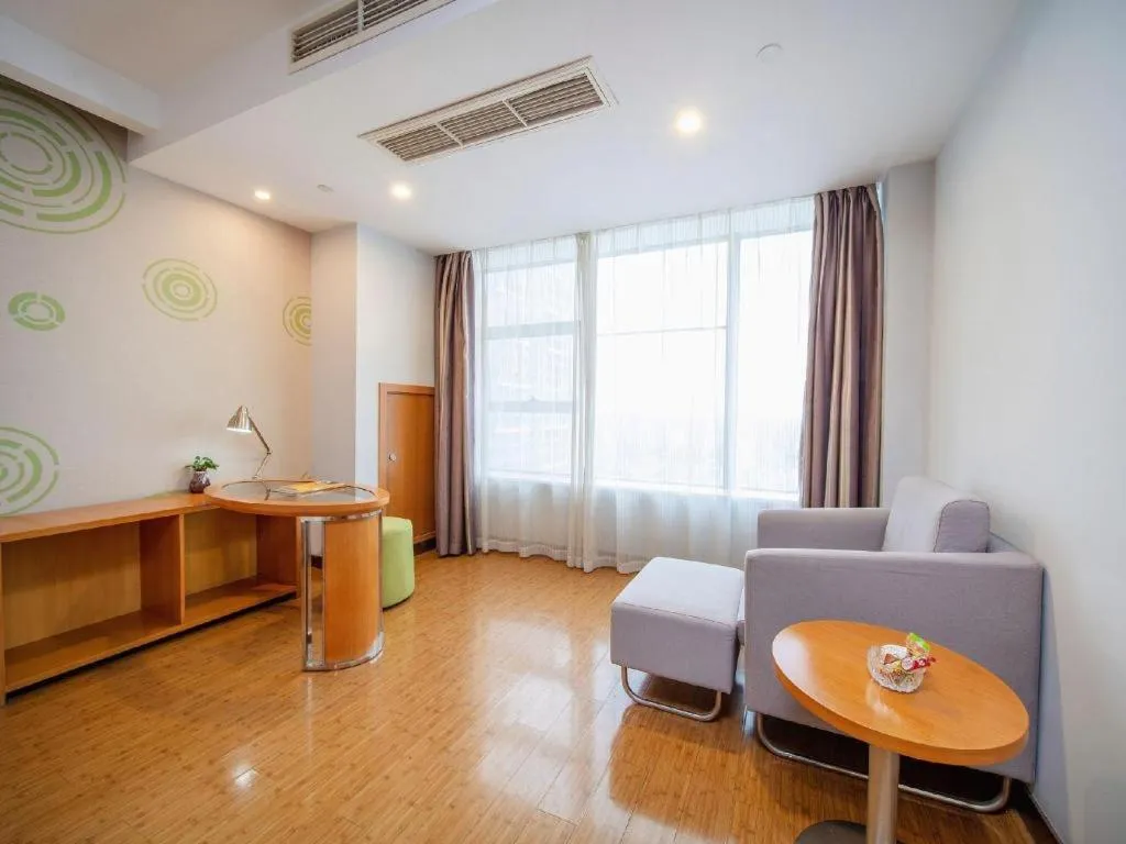 GreenTree Inn Ningbo Hangzhou Wan New District Lishi Square Business Hotel