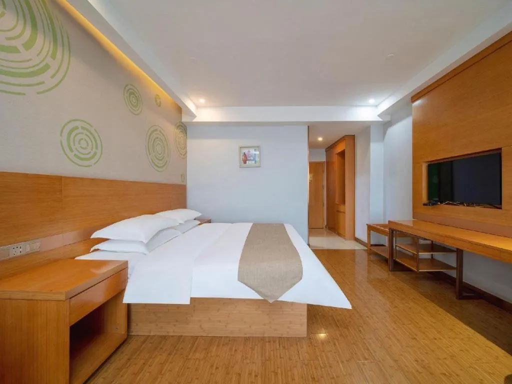 Bed in GreenTree Inn Ningbo Hangzhou Wan New District Lishi Square Business Hotel