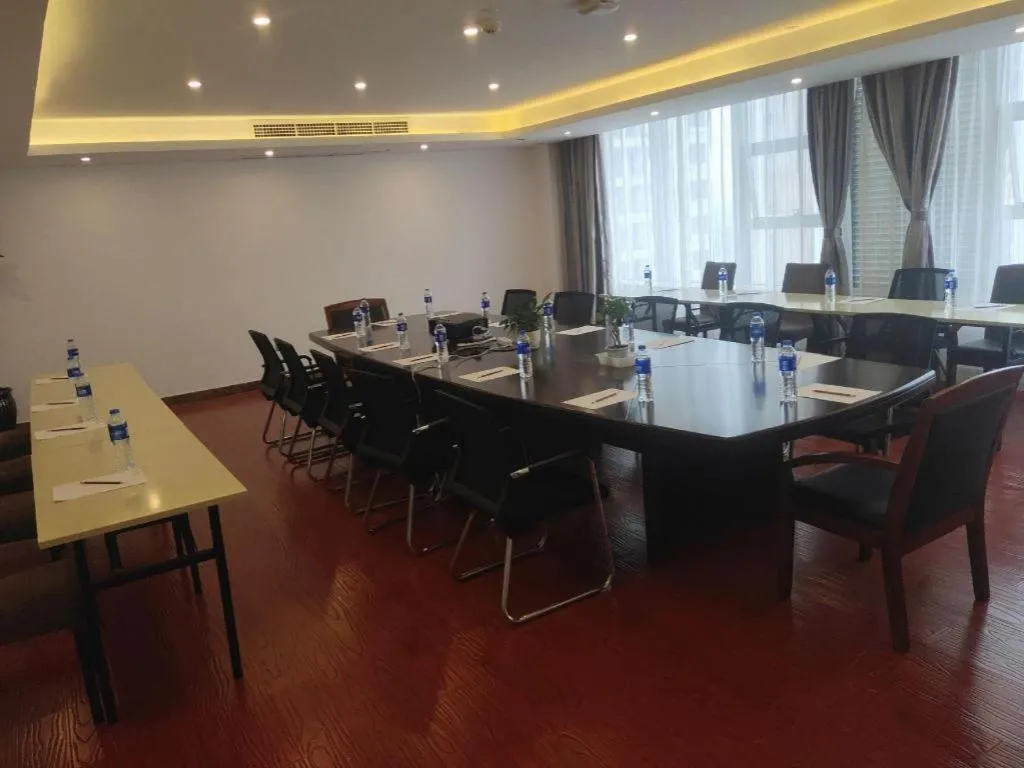 GreenTree Inn Ningbo Hangzhou Wan New District Lishi Square Business Hotel