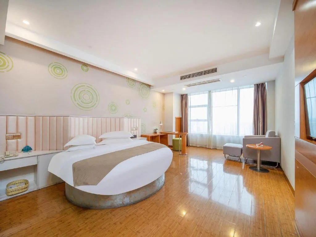 Bed in GreenTree Inn Ningbo Hangzhou Wan New District Lishi Square Business Hotel