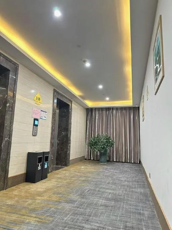 GreenTree Inn Ningbo Hangzhou Wan New District Lishi Square Business Hotel