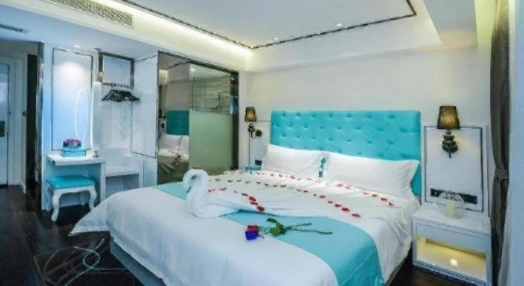 Bed in Xana Hotelle Chongqing Jiefangbei Center Branch